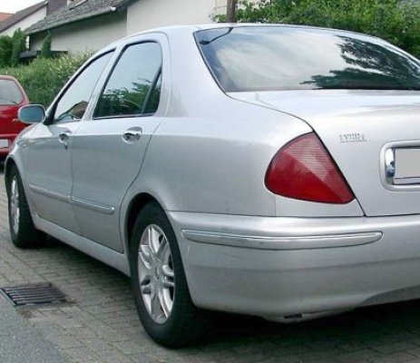 Lancia Libra cu autorizaţia expirată, trasă la Cernavodă